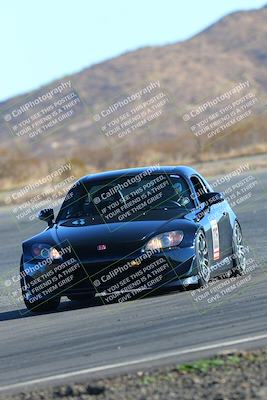 media/Jan-30-2022-Club Racer Events (Sun) [[5bee02ca8f]]/3 purple/skidpad (session 1)/